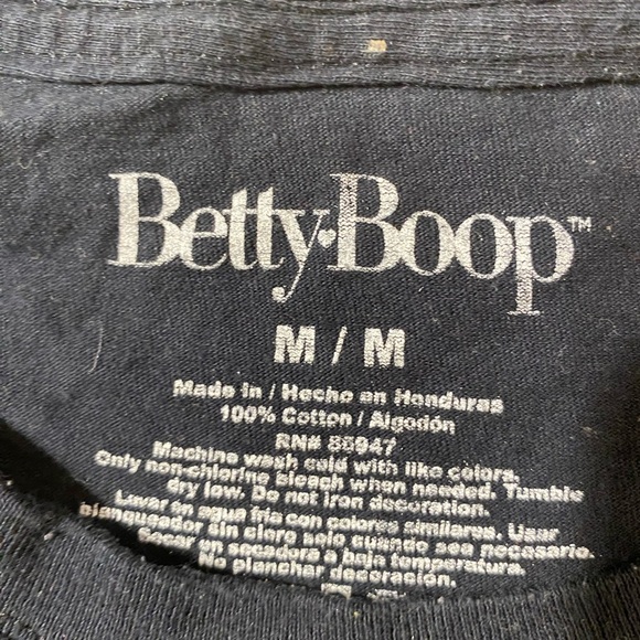 Betty Boop  Black Graphic T-Shirt Medium (GA) - Picture 4 of 7